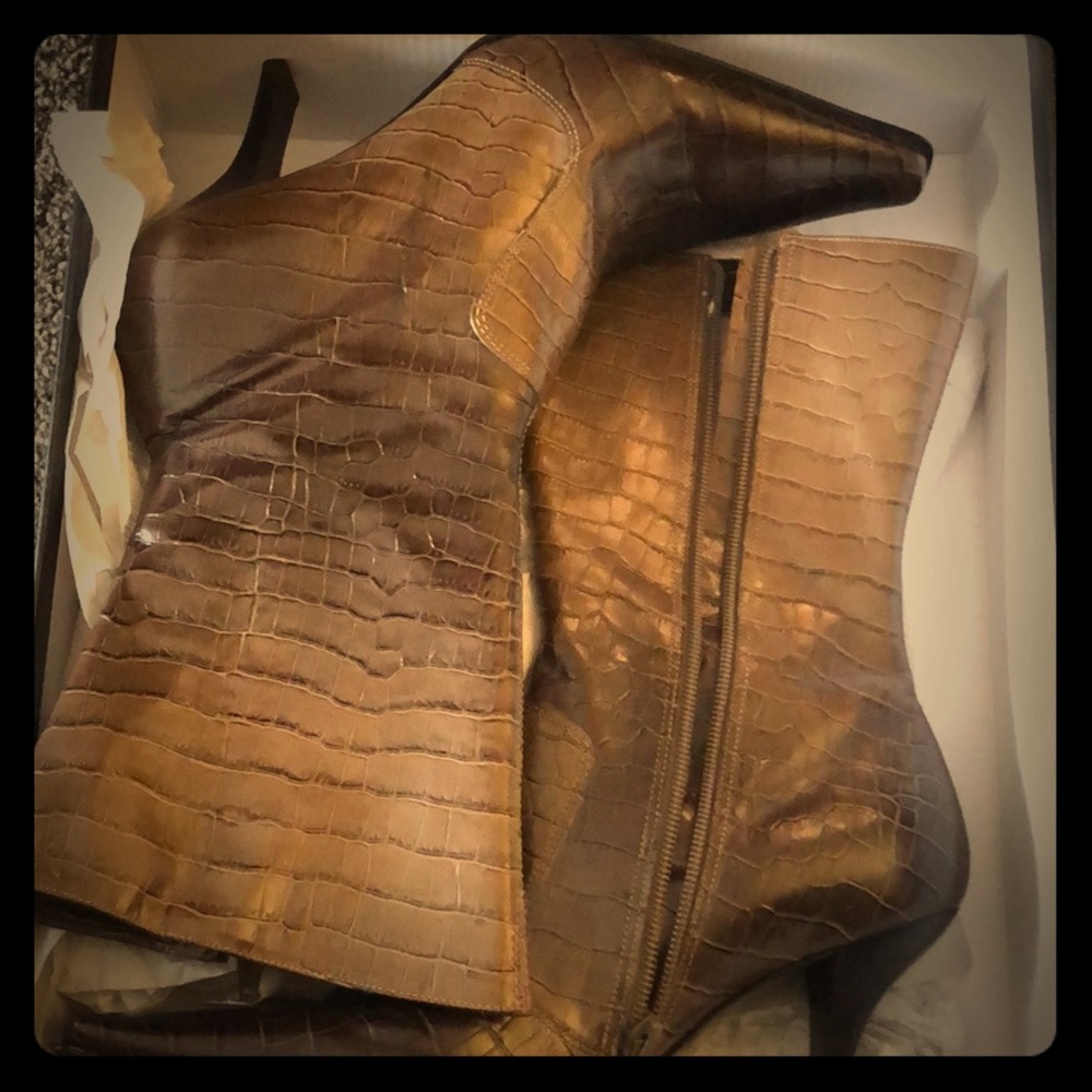Kenneth Cole Ladies Boots